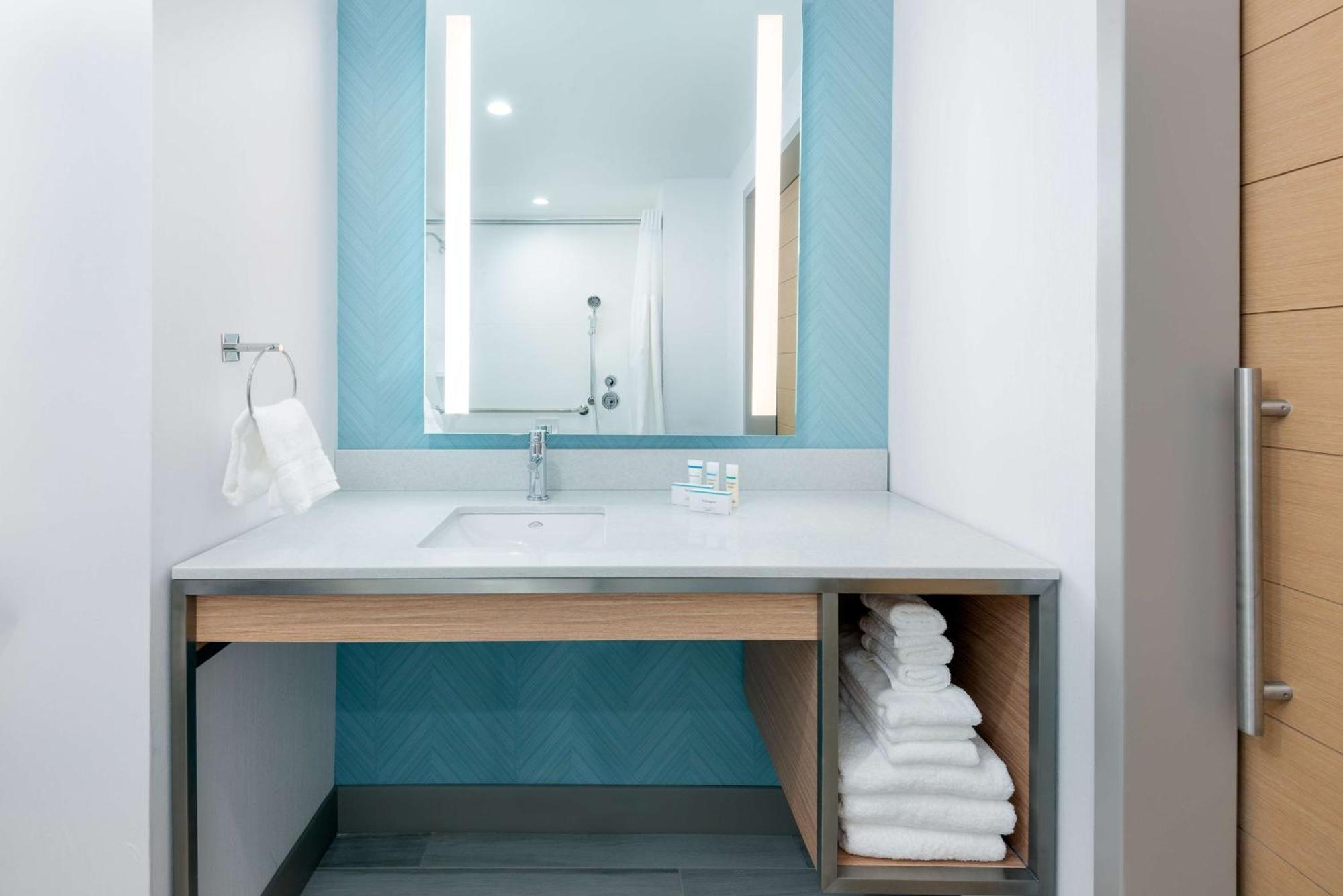 Hilton Garden Inn Panama City Airport, Fl Extérieur photo